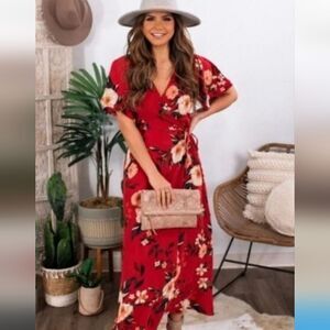 Sadie & Sage Floral Wrap Dress Flutter Sleeve Small